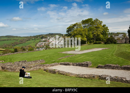 UK, England, Cornwall, Launceston Castle Green, Blick über alte Ruinen, St Stephens Stockfoto