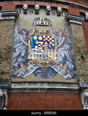 Mosaik-Insignien Wappen Emblem Wappen der ungarischen königlichen Palast Budapest Ungarn Europa Stockfoto