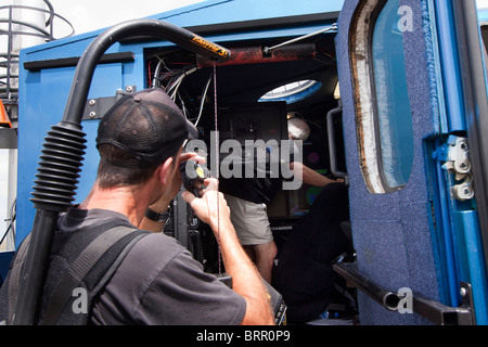 Discovery Channel-Kameramann-Filme innerhalb der Doppler auf Rädern im ländlichen Nebraska, 29. Mai 2010. Stockfoto