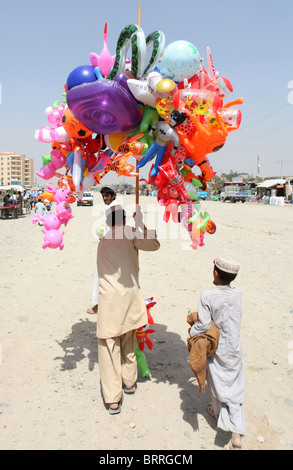 Ballon-Verkäufer in kabul Stockfoto