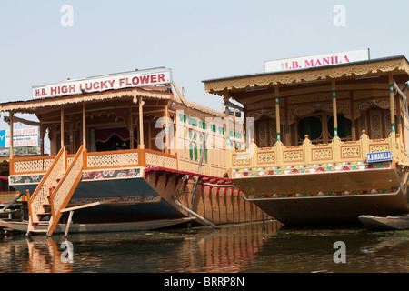 Hausboote in srinagar Stockfoto