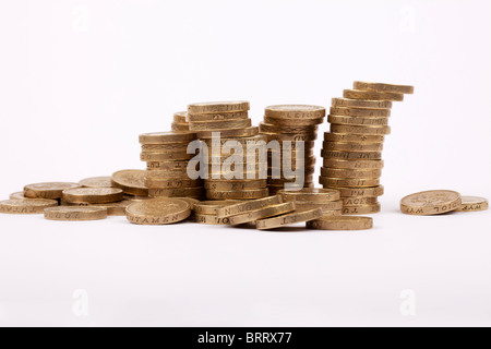 Ein Stapel von einem englischen Pfund-Münzen Stockfoto