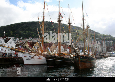 Flotte im Hafen, das große Schiffe Rennen 2008, Bergen Stockfoto