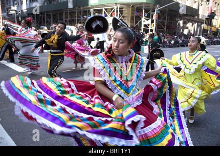 2010-mexikanischen Unabhängigkeitstag-Parade in New York City Stockfoto