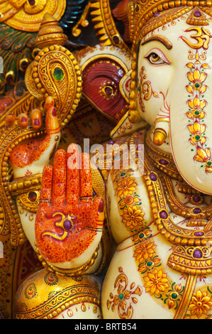 Hindu Elefantengott, Lord Ganesha. Reich verzierte Marmor statue. Indien Stockfoto