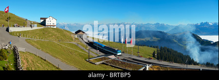 Panorama von Rigi Kulm peak nach Südosten, Kanton Schwyz, Schweiz Stockfoto