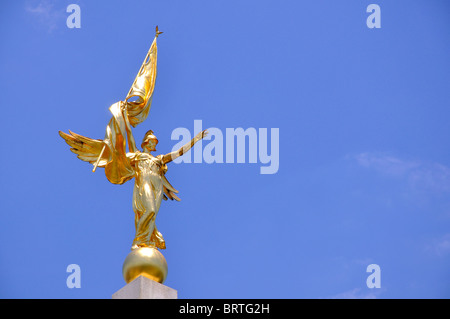 Goldene Statue der Nike von Samothrake am First Division Monument in der Nähe von White House, Washington, DC, USA Stockfoto