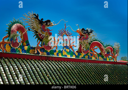 Verzierte chinesischen Stil Dach im chinesischen Tempel, Jomtien, Thailand Stockfoto