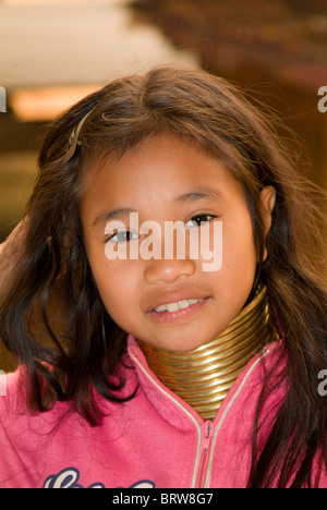 Langhals-Mädchen Stockfoto