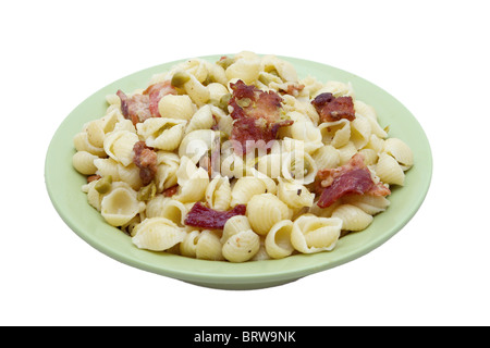 Speck Nudeln mit Sauce cremig Erbse in weiß mit Exemplar Stockfoto