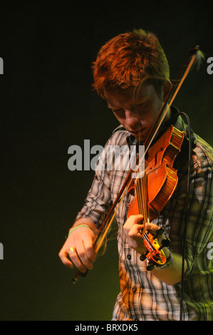 Ross Couper Bodega spielen bei den Shetland Folk Festival 2010 Stockfoto