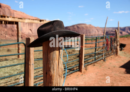 Cowboy-Hut auf Stelle an John Ford Point im Monument Valley, Arizona und Utah, USA, 15. Juni 2010 Stockfoto