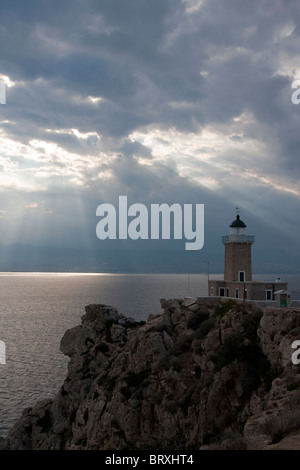 Ireo oder Melagavi Leuchtturm im Corinthia Stockfoto