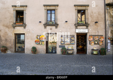 Shop-Fassade in Orvieto, Umbrien, Italien Stockfoto