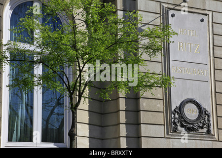 FASSADE DES HOTEL RESTAURANT RITZ, PASEO DEL PRADO, MADRID, SPANIEN Stockfoto