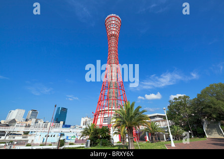 Port Tower, um die Stadt Kobe, Hyogo Präfektur, Honshu, Japan Stockfoto