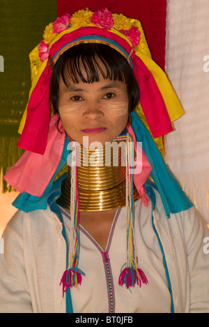 Langer Hals Frau, Nord-Thailand Stockfoto