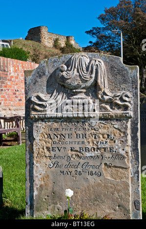 Das Grab von Anne Bronte befindet sich in St. Marys Kirchhof, Scarborough Stockfoto