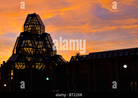 Sonnenuntergang auf der National Gallery of Canada in Ottawa Mittwoch, 29. September 2010. Stockfoto