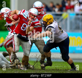 Team Österreich schlägt die Augustana Vikings in ein Charity-Spiel 10-3 am 30. Mai 2010 Hohe Warte-Stadion in Wien, Österreich. Stockfoto