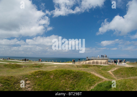 Frankreich, Normandie, Point du Hoc. Idealer Ausgangspunkt für deutsche Befestigungen entlang der Küste der Normandie. Stockfoto