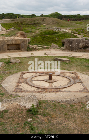 Frankreich, Normandie, Point du Hoc. Idealer Ausgangspunkt für deutsche Befestigungen entlang der Küste der Normandie. Stockfoto