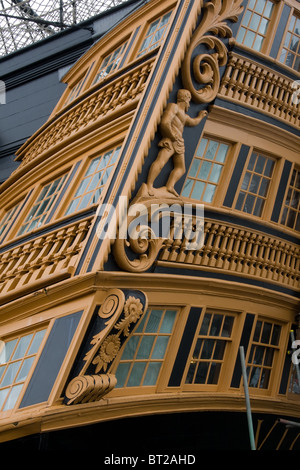 Bild von Lord Nelsons Flaggschiff HMS Victory in Portsmouth Dockyard in Hampshire Stockfoto