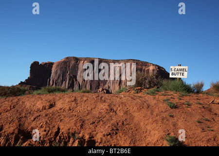 Ansicht von Camel Butte Valley Drive in Monument Valley Navajo Tribal Park in Arizona und Utah, USA, 15. Juni 2010 Stockfoto