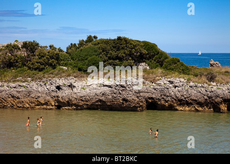 Playa de El Sable Isla Kantabrien España Sable Strand Isla Kantabrien Spanien Stockfoto