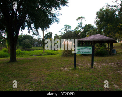 Pavillon am Geist Teich in spiritistischen Cassadaga Camp in Zentral-Florida Stockfoto