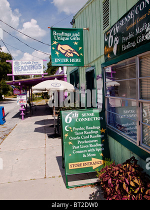 Bürgersteig Medien Cassadaga spiritistischen Camp in Zentral-Florida-USA Stockfoto