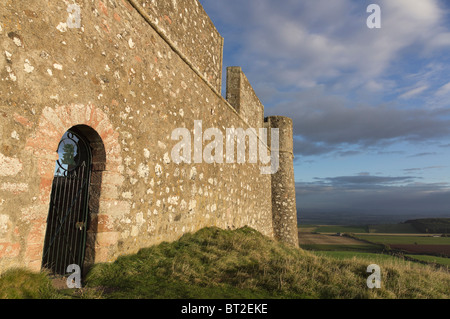 Hume Schloss - restaurierten alten Hügel obere Befestigung Vorfahren Basis des Clans nach Hause Stockfoto