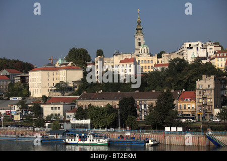 Serbien, Belgrad, Skyline, Gesamtansicht, Fluss Sava, Boote, orthodoxe Kathedrale, Stockfoto