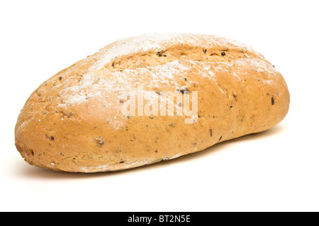 Handgemachte Kartoffel n Kräuterbrot aus niedrigen Perspektive isoliert gegen weiß. Stockfoto