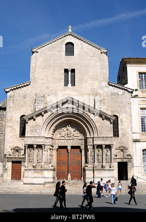 Die Kirche St. Trophime, Arles, Frankreich Stockfoto