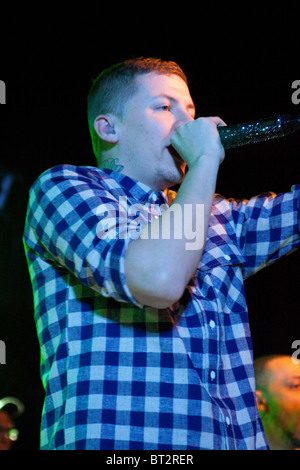 16.10.2010: Professor Green (Stephen Paul Manderson) erklingt in der Oxford Academy Stockfoto