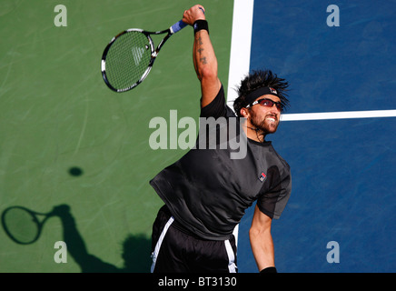 Janko Tipsarevic Serbien in Aktion bei den US Open 2010 Stockfoto