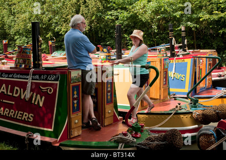 Narrowboats sammeln das Herzstück des Kanalsystems UK bei Braunston für die historischen schmalen Boot und Kanal-Rallye.  DAVID MANSELL Stockfoto