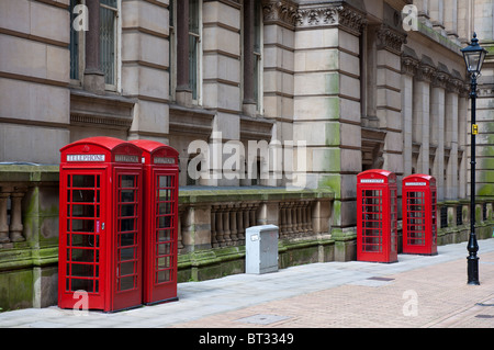 Telephome-Kioske in Eden Ort, Birmingham City Centre, Birmingham, West Midlands, England, UK. Stockfoto