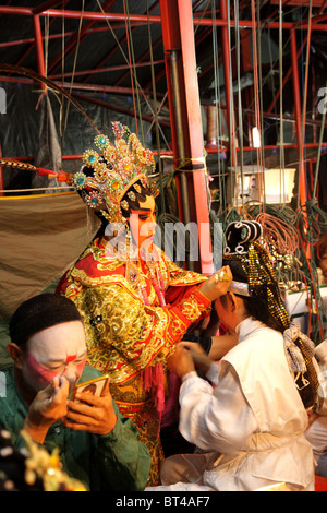 Hinter der Bühne, chinesische Oper-Darsteller Stockfoto