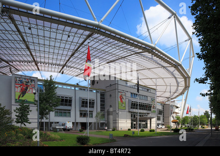 D-Leverkusen, Rhein, Niederrhein, Dhuenn, Wupper, Rheinland, Bergisches Land, Nordrhein Westfalen, BayArena, ehemalige Ulrich Haberland Stadion, Fußball-Stadion von Bayer 04 Leverkusen Stockfoto