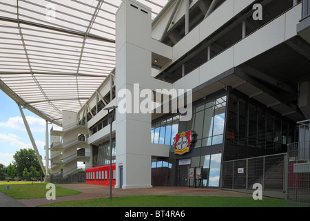 D-Leverkusen, Rhein, Niederrhein, Dhuenn, Wupper, Rheinland, Bergisches Land, Nordrhein Westfalen, BayArena, ehemalige Ulrich Haberland Stadion, Fußball-Stadion von Bayer 04 Leverkusen Stockfoto