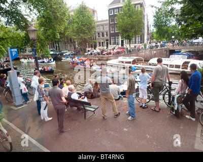 Amsterdam Fahrrad Fahrrad Transport Reisen Fahrt Park Windmühle Wind Power elektrische Energiegewinnung Urinal-Bahnhof Stockfoto