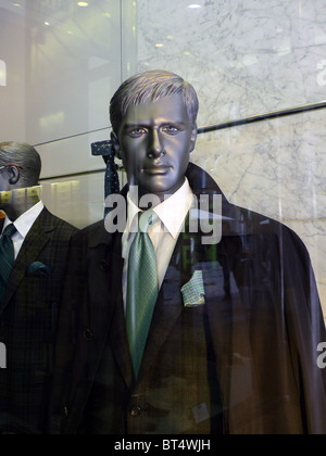 Viking Legend River Cruise ordnen organisieren Plan vorbereiten Zimmer Restaurant Blick Boot Bus Flugbegleiter Personal Kreuz über planen Stockfoto