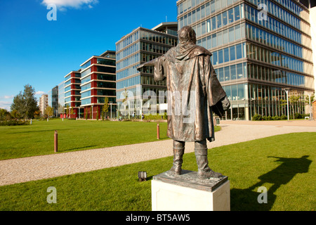 Vodafone & Morgan Stanley Hauptquartier im Buisness Park neben dem Nationaltheater, Lachner Odon Fasor, Budapest, Ungarn Stockfoto