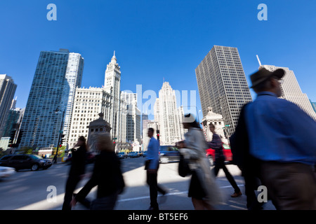 Blick entlang N Michigan Avenue in Chicago, IL, USA. Stockfoto