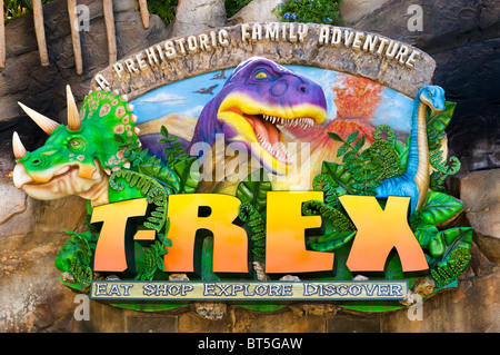 T-Rex Restaurant und Shop, Marktplatz, Downtown Disney, Lake Buena Vista, Orlando, Zentral-Florida, USA Stockfoto