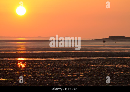 Sonnenuntergang über Hilbre Island West Kirby, Wirral Stockfoto