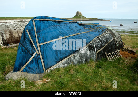 Öffnen Sie Ruderboot Lindisfarne Northumberland Gezeiten-Insel Nord-Ostküste England Holy Island, Zivilgemeinde. Parker Chronicle P Stockfoto