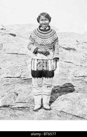 Eskimo Mädchen Perlen gefärbt Seehundsfell Inuit arktischen Nordpol polar weibliche arktischen Regionen von Kanada (Nordwest-Territorien, Nunatsi Stockfoto